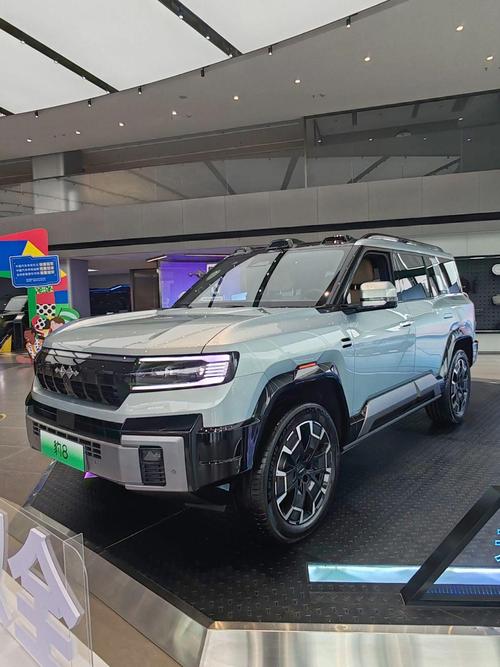 广州164比亚迪方程豹硬派越野的爆款，英菲尼迪35周年与你共成长